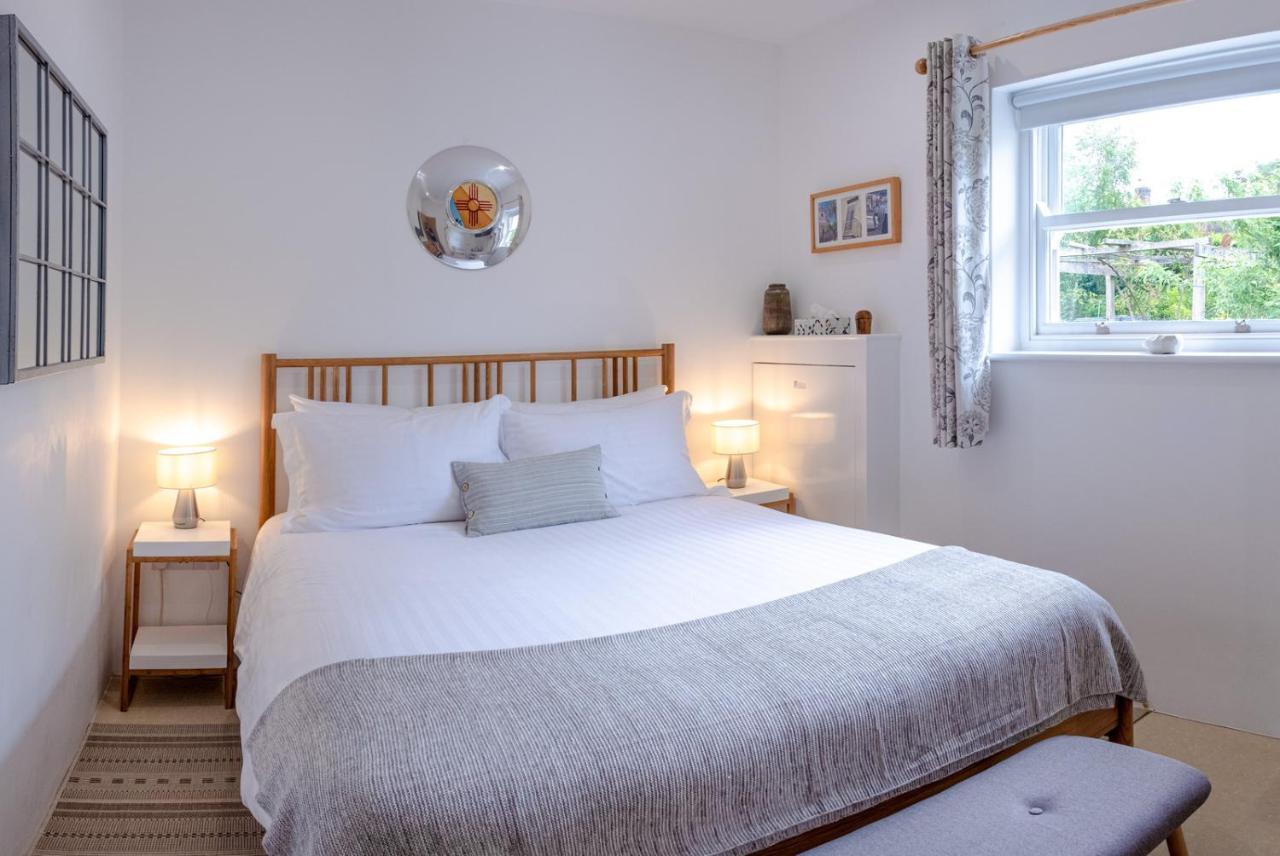 Meadow Cottage Bed & Breakfast Hawkhurst Esterno foto