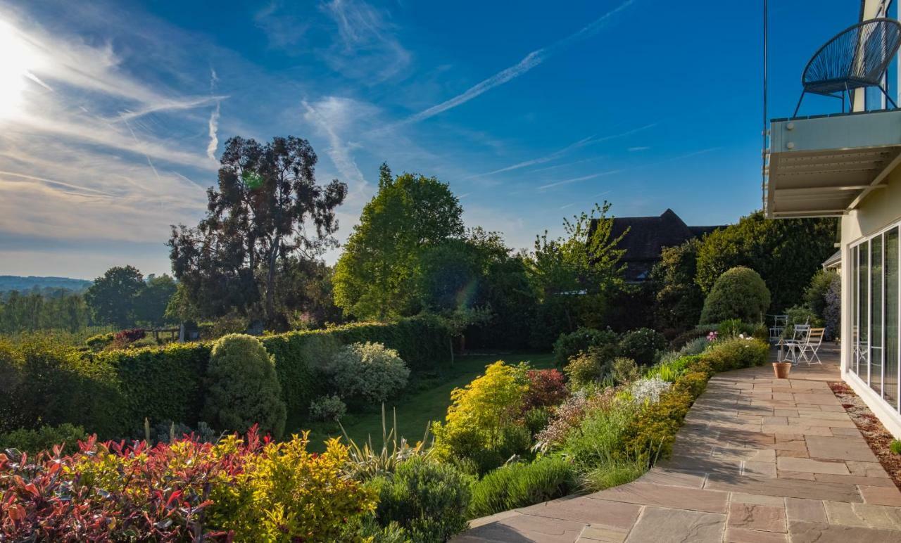 Meadow Cottage Bed & Breakfast Hawkhurst Esterno foto