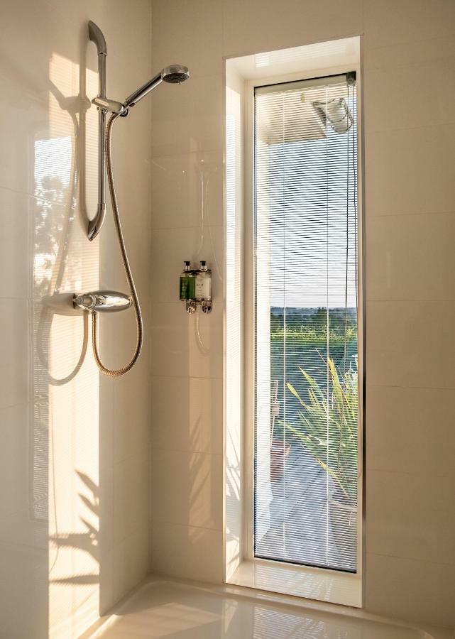 Meadow Cottage Bed & Breakfast Hawkhurst Esterno foto